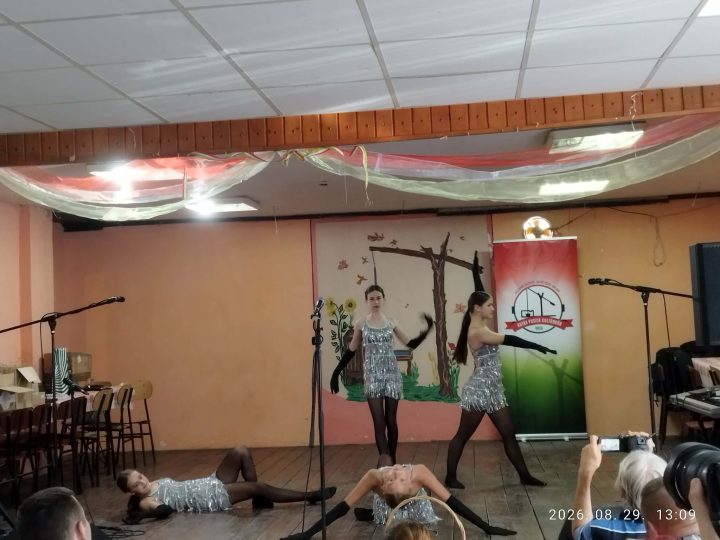 FALUNAP DREÁN-A Petőfi kultúrkör tagjainak fellépése