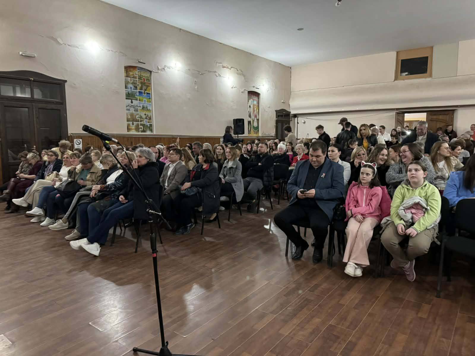 MAGYAR MENYEGZŐ-Hatszázan nézték meg a filmet Óbecsén